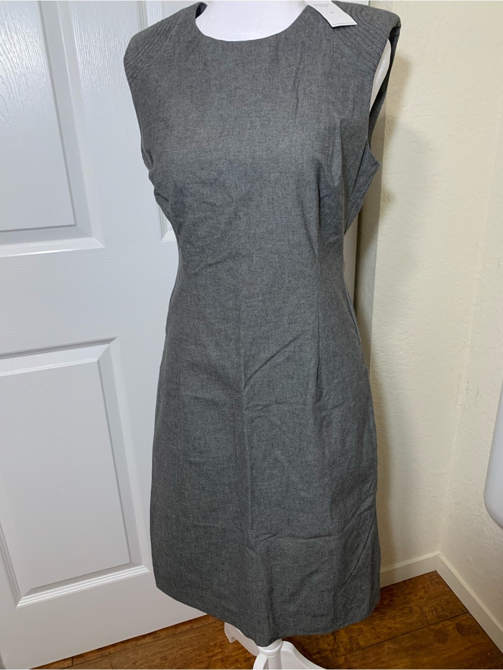 NWT - Banana Republic Gray Midi Sheath Dress Cap Sleeve